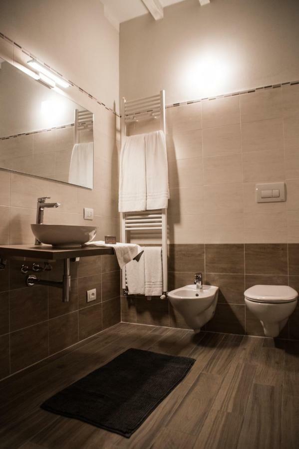 L'Infinito Residence Castelvetro Piacentino Экстерьер фото